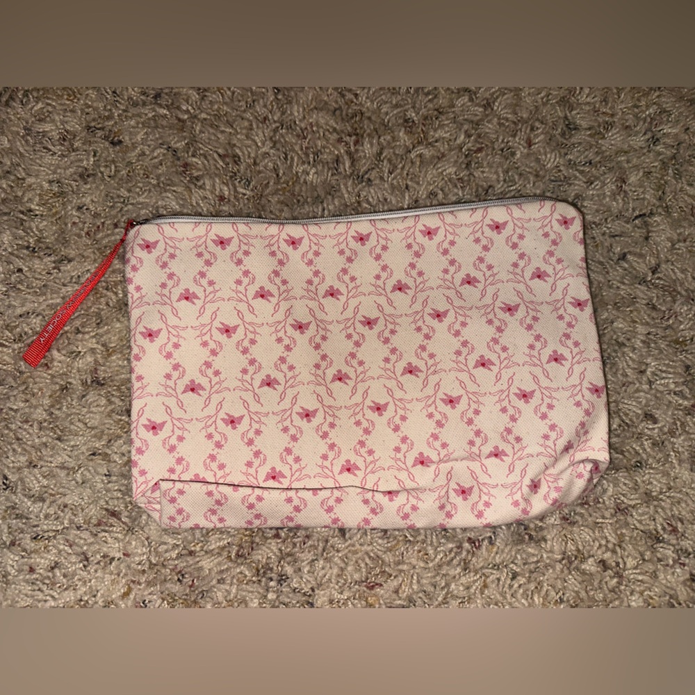 Cute pink flowers 🌺 cosmetic bag purse